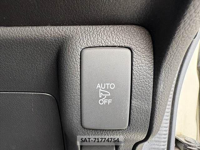 Honda N BOX CUSTOM 2015-06 7328877-29