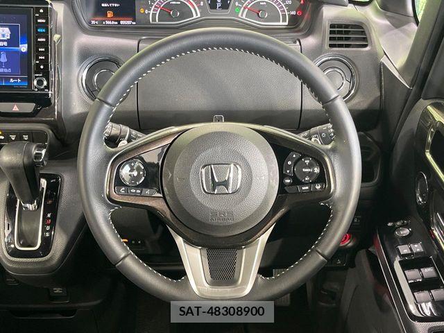 Honda N BOX CUSTOM 2018-03 7328821-11