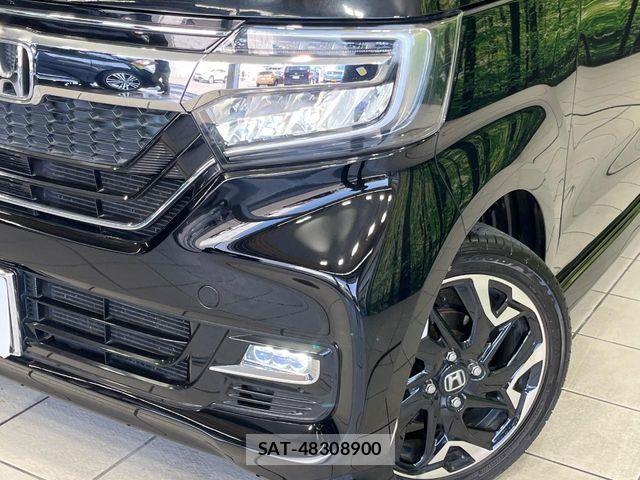 Honda N BOX CUSTOM 2018-03 7328821-12