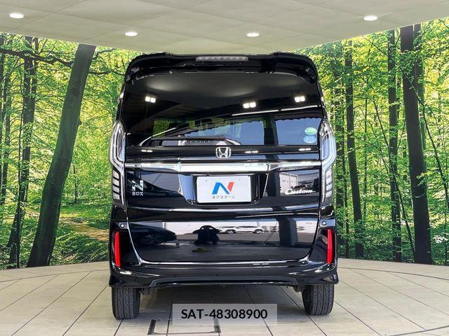 Honda N BOX CUSTOM 2018-03 7328821-15