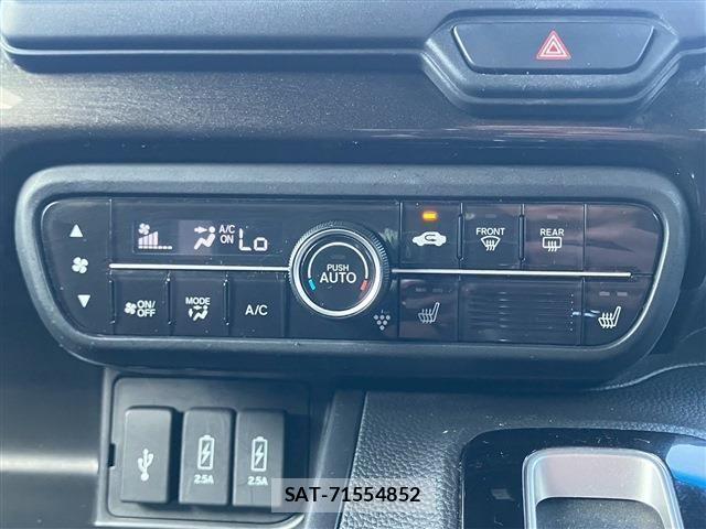 Honda N BOX CUSTOM 2020-10 7328838-22