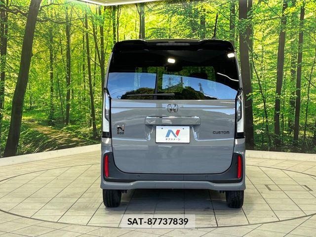 Honda N BOX CUSTOM 2024-03 7328782-14