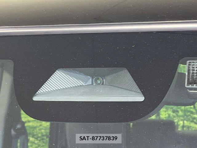 Honda N BOX CUSTOM 2024-03 7328782-5