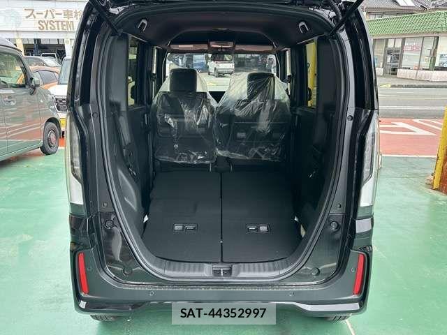 Honda N BOX CUSTOM 2026-04 7328792-12