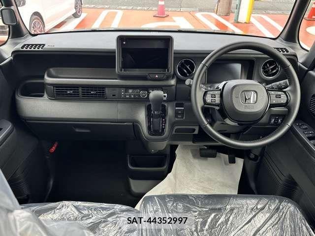 Honda N BOX CUSTOM 2026-04 7328792-8