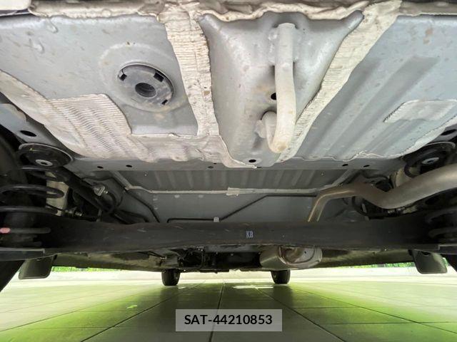 Honda N BOX CUSTOM 2023-10 7328796-18