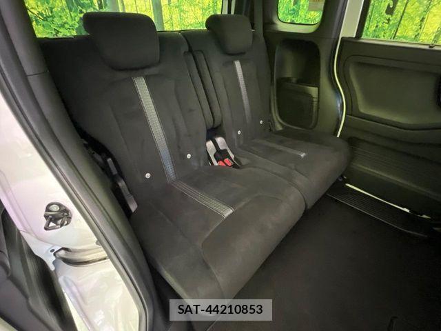 Honda N BOX CUSTOM 2023-10 7328796-8