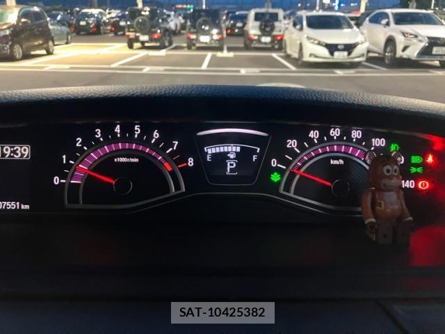 Honda N BOX CUSTOM 2018-06 7328865-17