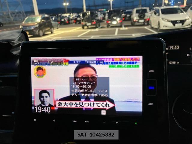 Honda N BOX CUSTOM 2018-06 7328865-20