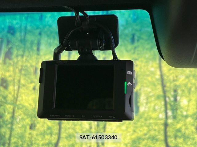 Honda N BOX CUSTOM 2022-12 7328798-3