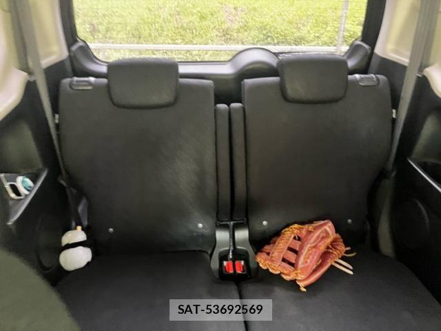 Honda N BOX CUSTOM 2015-03 7328882-13