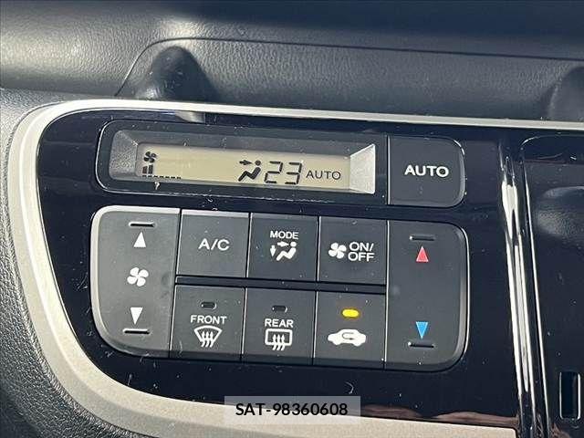 Honda N BOX CUSTOM 2013-01 7328873-26