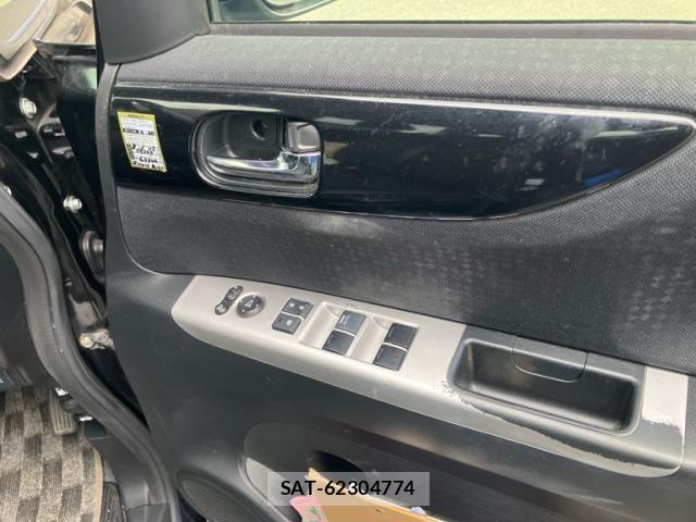 Honda N BOX CUSTOM 2015-09 7328875-15