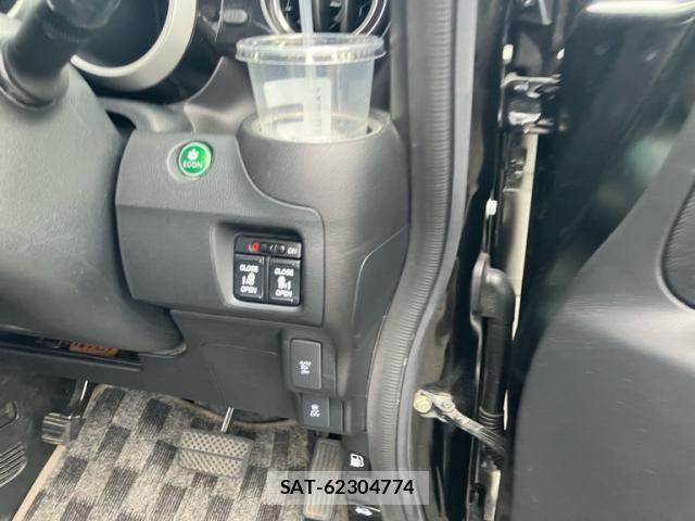 Honda N BOX CUSTOM 2015-09 7328875-20