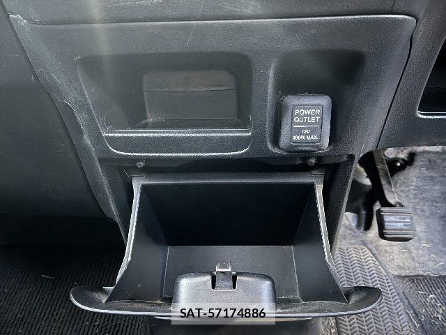 Honda N BOX CUSTOM 2013-05 7328878-15