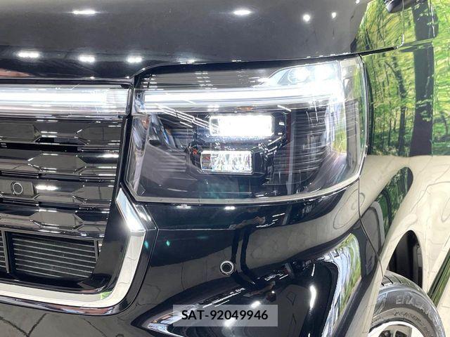 Honda N BOX CUSTOM 2024-04 7328808-11