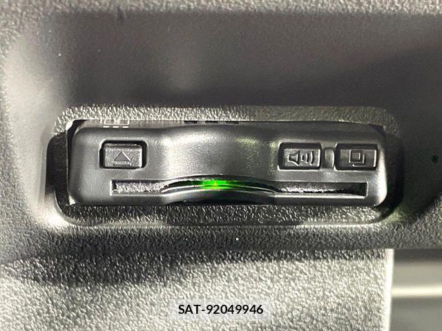 Honda N BOX CUSTOM 2024-04 7328808-6
