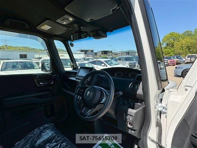 Honda N BOX CUSTOM 2021-03 7328830-17