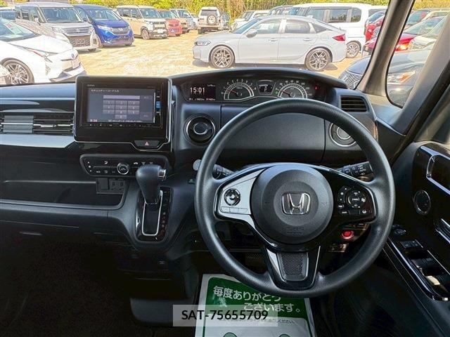 Honda N BOX CUSTOM 2021-03 7328830-22