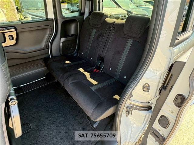 Honda N BOX CUSTOM 2021-03 7328830-5