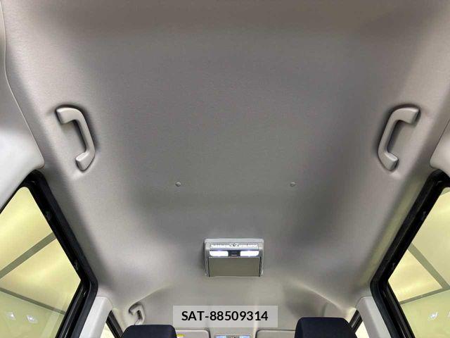 Honda N BOX CUSTOM 2016-08 7328870-12