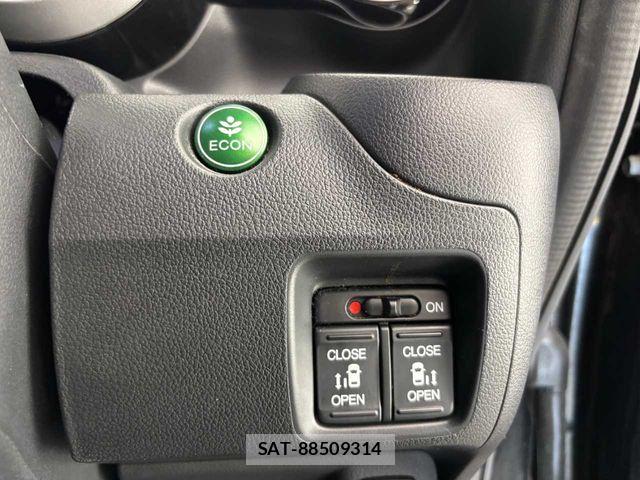 Honda N BOX CUSTOM 2016-08 7328870-21