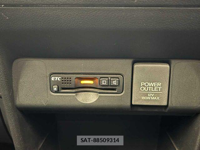 Honda N BOX CUSTOM 2016-08 7328870-24