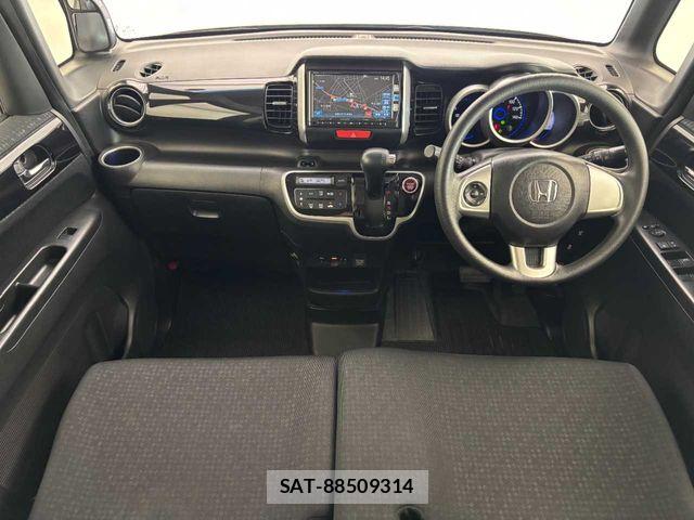 Honda N BOX CUSTOM 2016-08 7328870-4