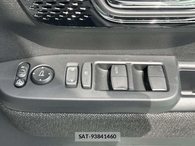 Honda N BOX CUSTOM 2026-04 7328788-15