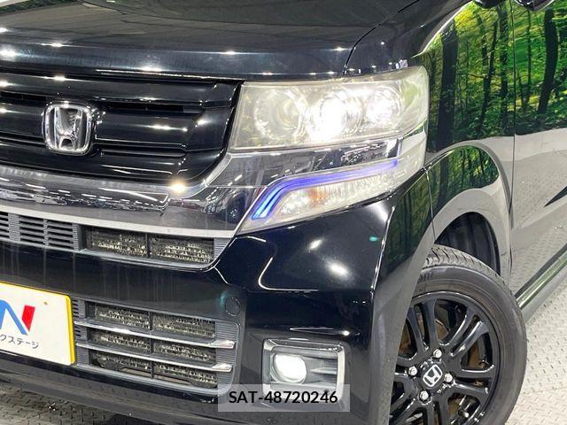 Honda N BOX CUSTOM 2016-10 7328856-11