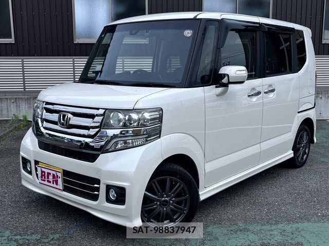 Honda N BOX CUSTOM 2017-02 7328858-0