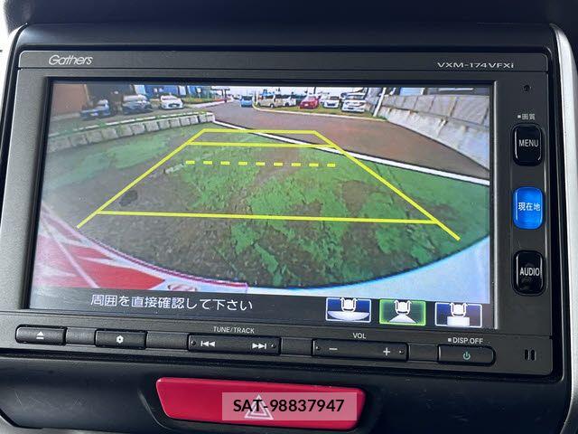 Honda N BOX CUSTOM 2017-02 7328858-10