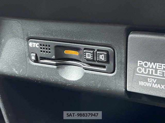 Honda N BOX CUSTOM 2017-02 7328858-15