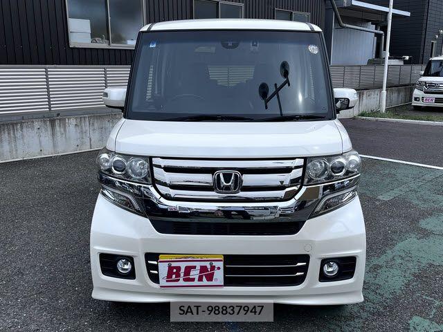 Honda N BOX CUSTOM 2017-02 7328858-21