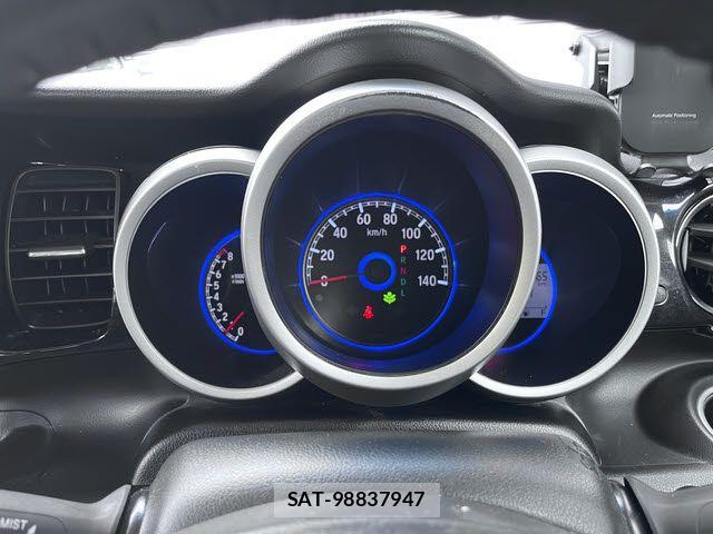 Honda N BOX CUSTOM 2017-02 7328858-7
