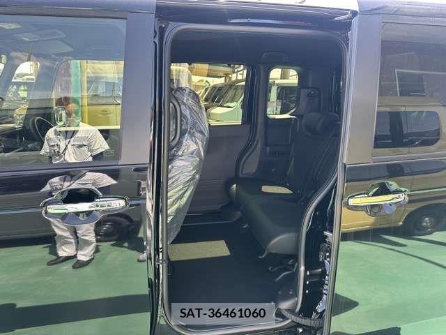 Honda N BOX CUSTOM 2026-04 7328787-5