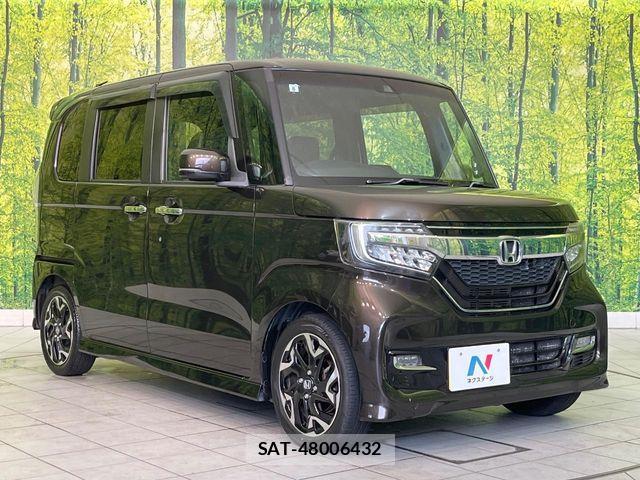 Honda N BOX CUSTOM 2017-08 7328835-15