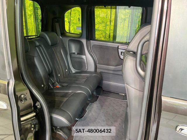 Honda N BOX CUSTOM 2017-08 7328835-8