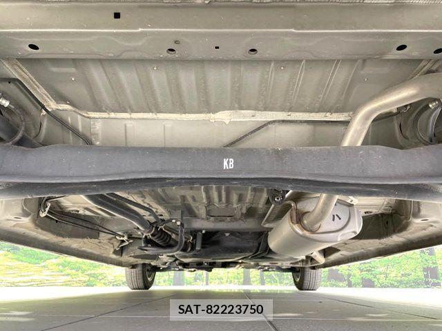 Honda N BOX CUSTOM 2022-12 7328817-18