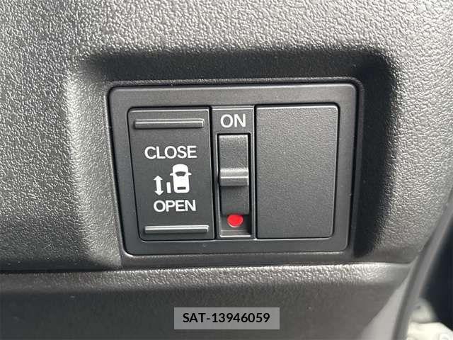 Honda N BOX CUSTOM 2026-02 7328794-5