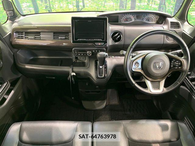 Honda N BOX CUSTOM 2019-06 7328806-1