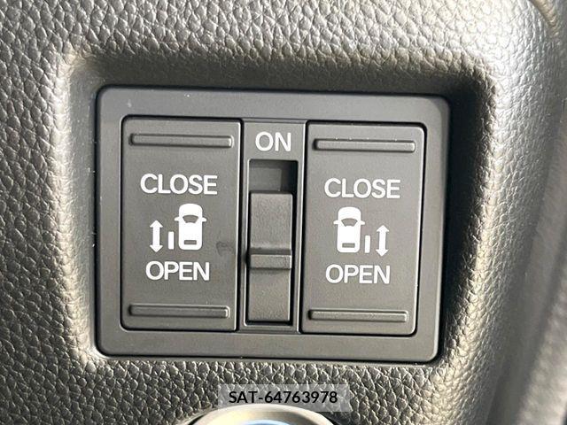 Honda N BOX CUSTOM 2019-06 7328806-5