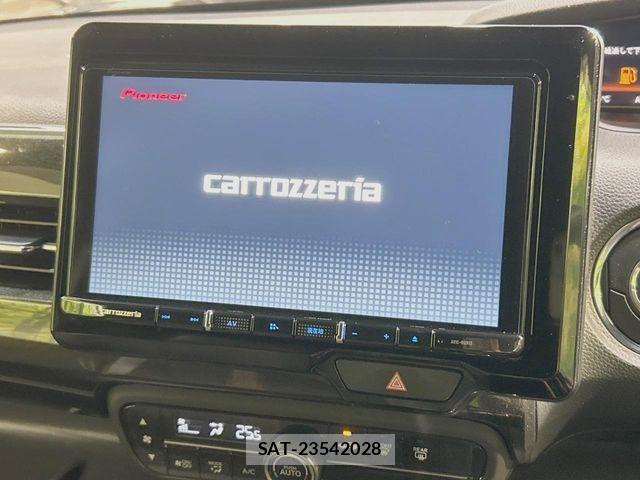 Honda N BOX CUSTOM 2018-01 7328836-2