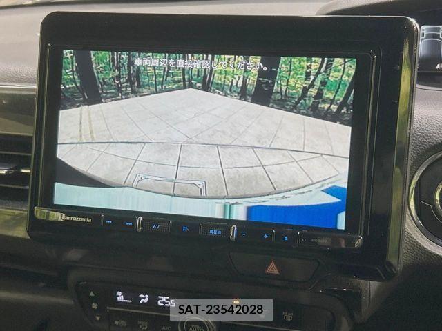 Honda N BOX CUSTOM 2018-01 7328836-3