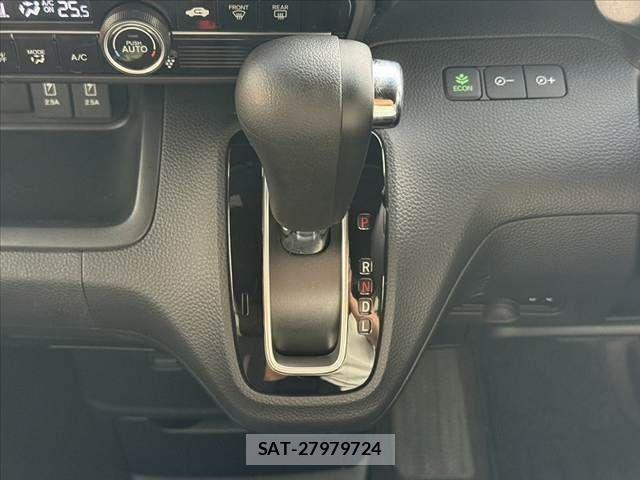 Honda N BOX CUSTOM 2017-10 7328852-29