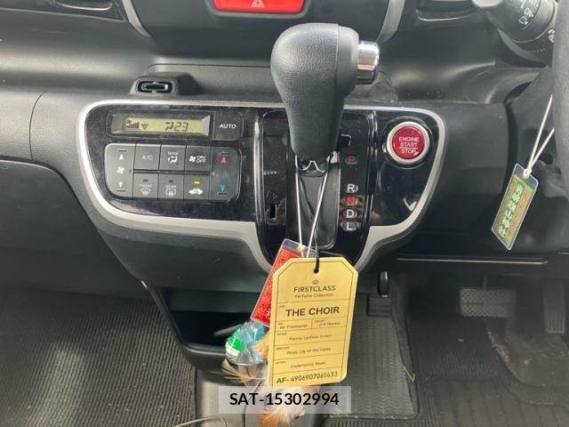 Honda N BOX CUSTOM 2014-01 7328880-23