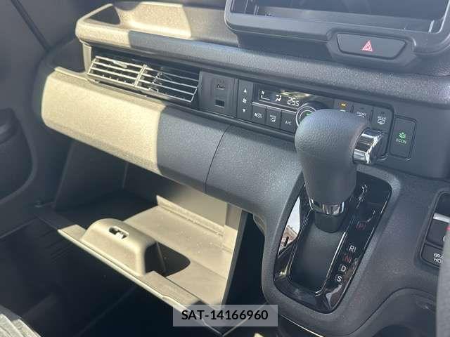Honda N BOX CUSTOM 2026-03 7328797-19