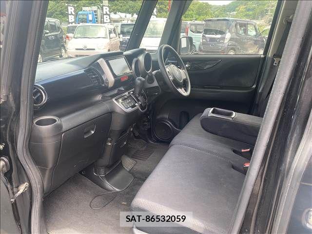 Honda N BOX CUSTOM 2013-06 7328886-15