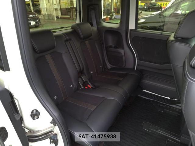 Honda N BOX CUSTOM 2017-09 7328834-22