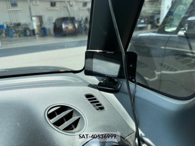 Honda N BOX CUSTOM 2012-01 7328884-25